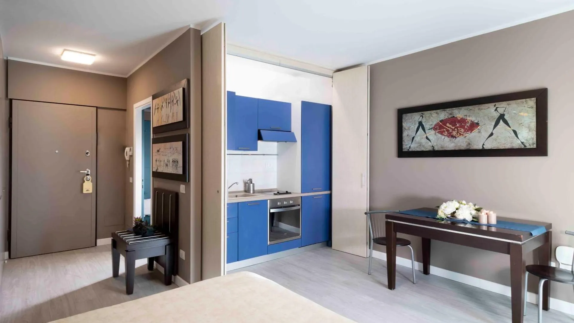 ApartHotel Quadra Key Florens